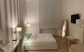 Sallustio Rooms - Rooms Only